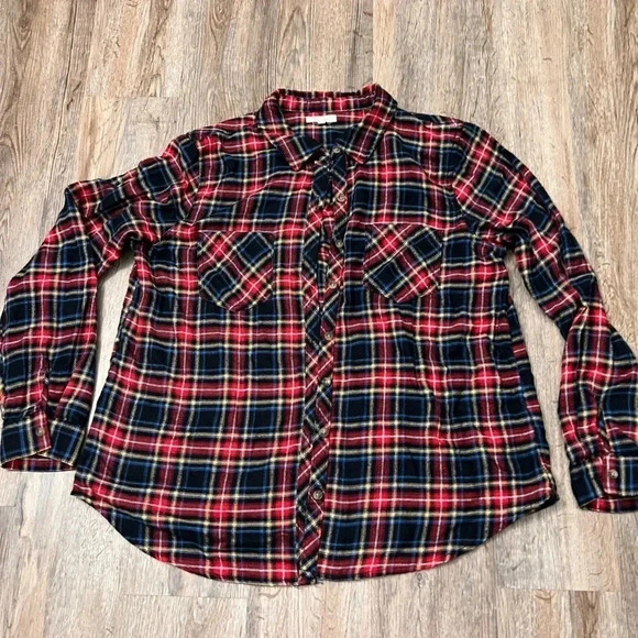 Maurice’s • Soft Flannel - Picture 2 of 6